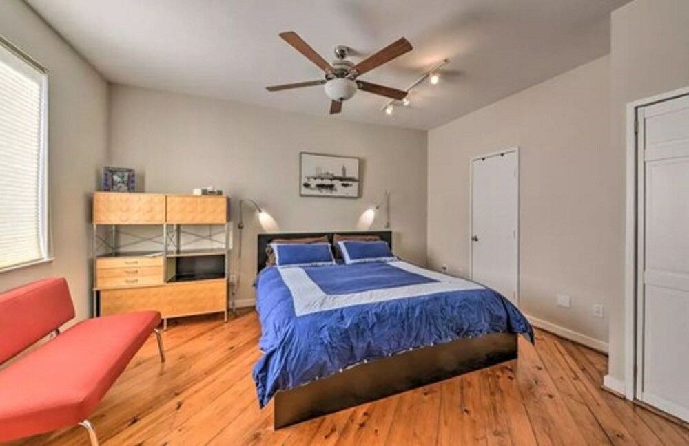 Modern B&B4