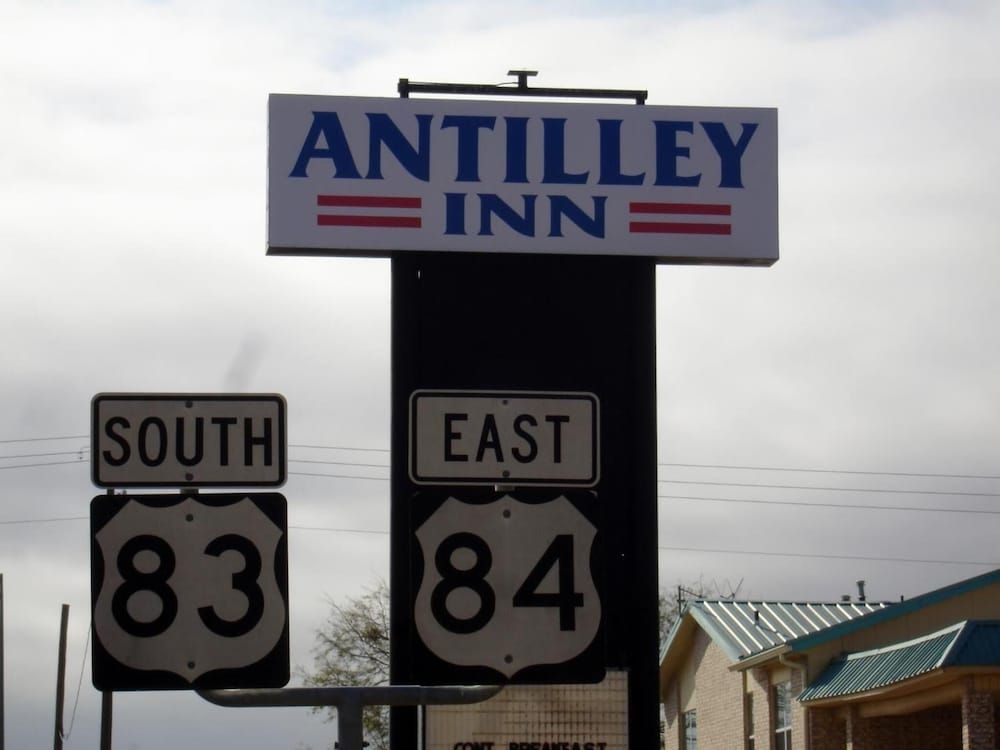 Antilley Inn1