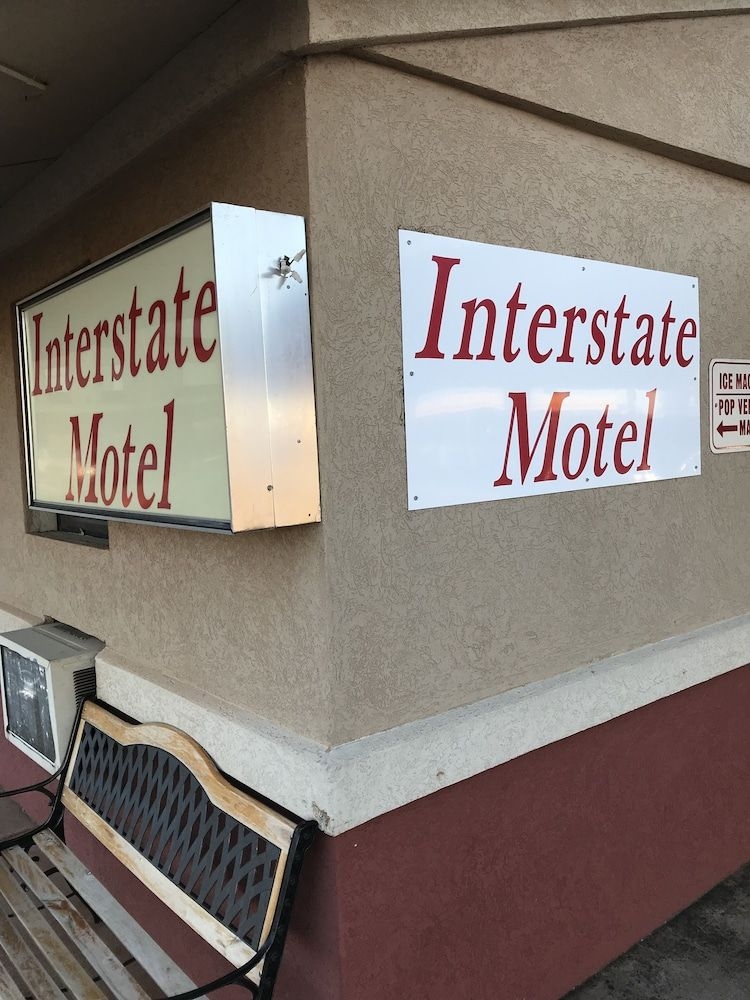 Interstate Motel Guthrie1