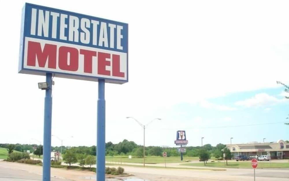 Interstate Motel Guthrie0