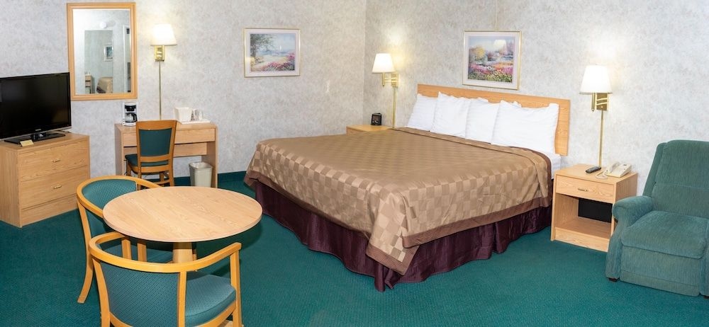 Regency Inn2