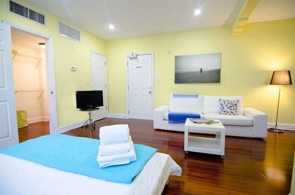 Luxury Stars Suite by Corporate Stays1