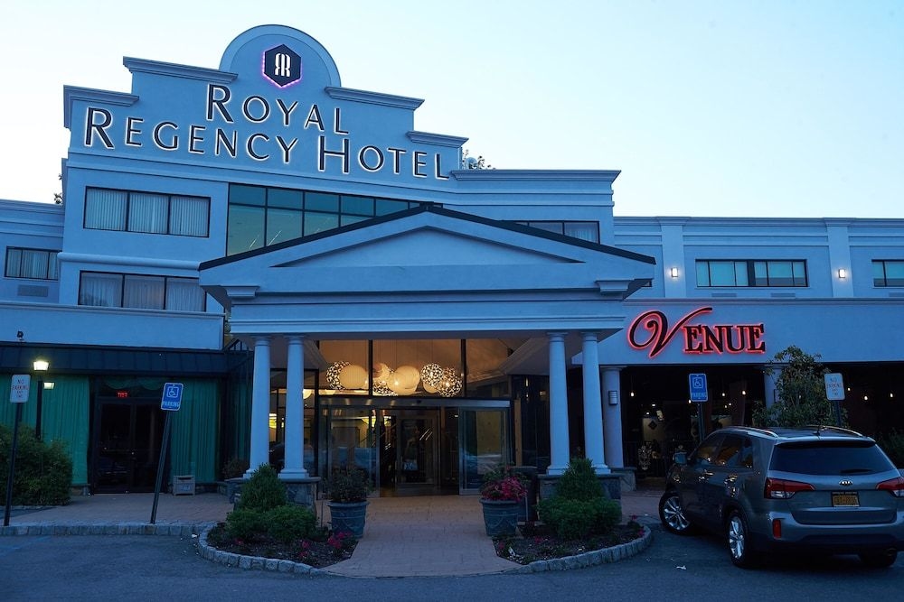 Royal Regency Hotel0