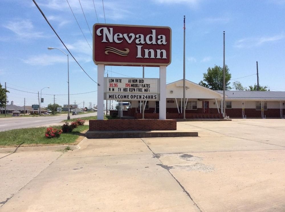 NEVADA INN3