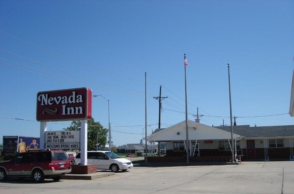 NEVADA INN2