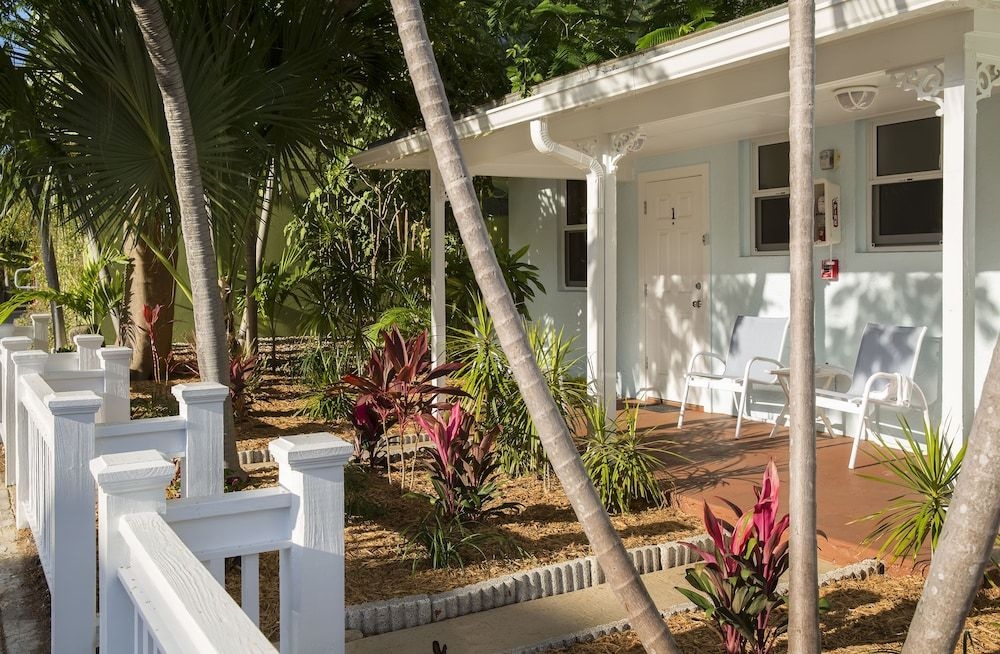Southwinds Motel4