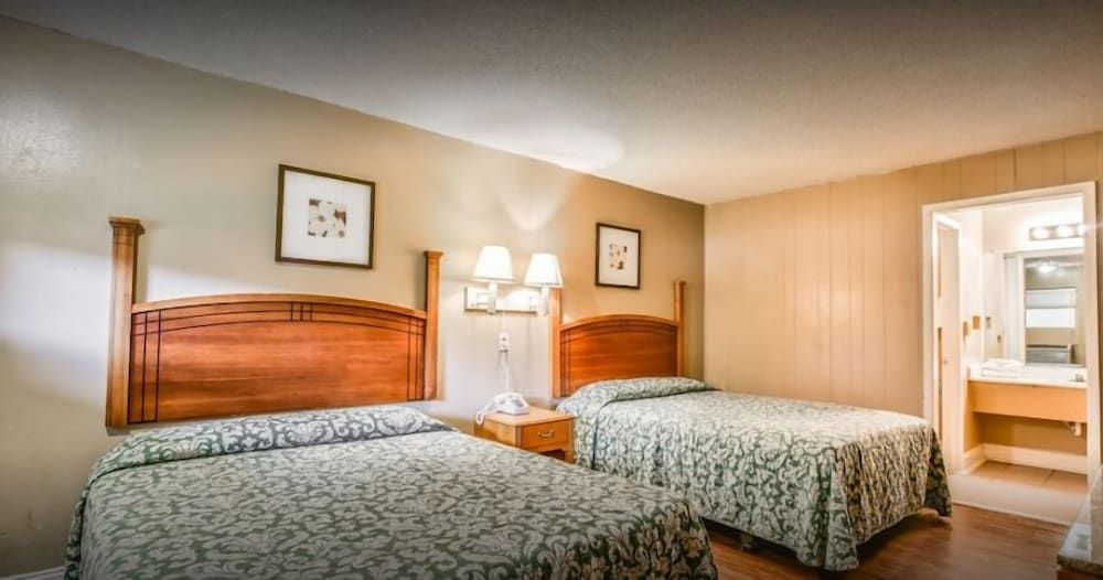 Real Value Inn2