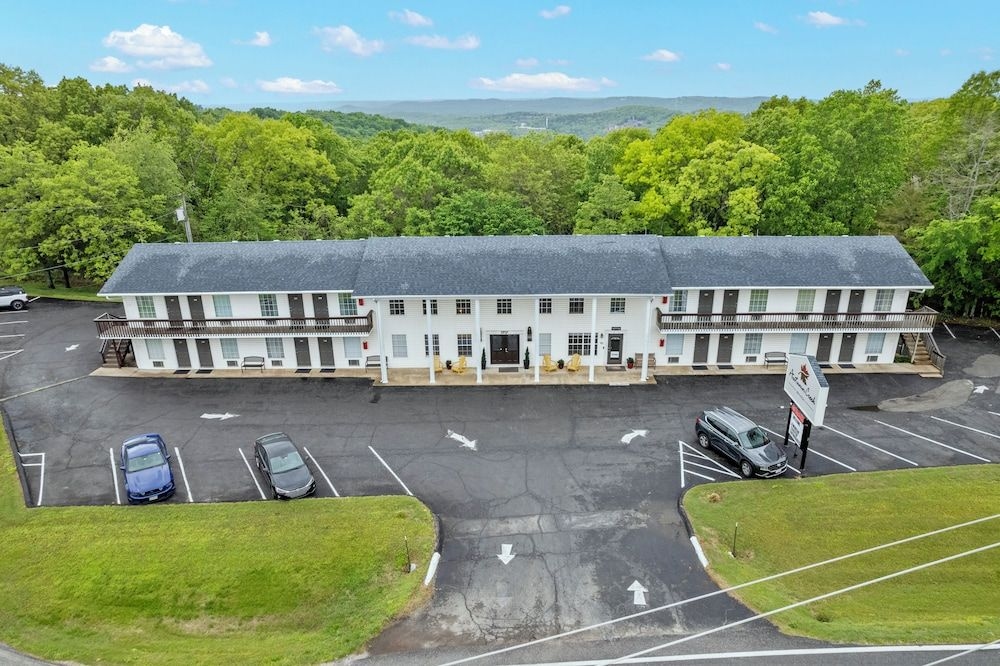 The Old Southern Inn2