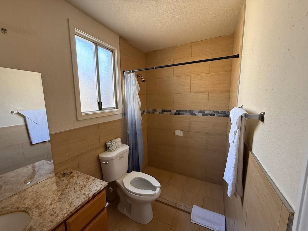 Discovery Inn3