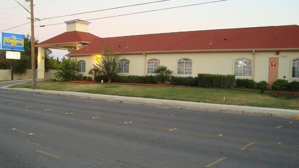 Winnquest Inn3