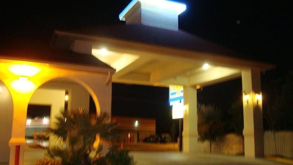 Winnquest Inn1