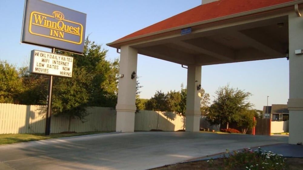 Winnquest Inn0