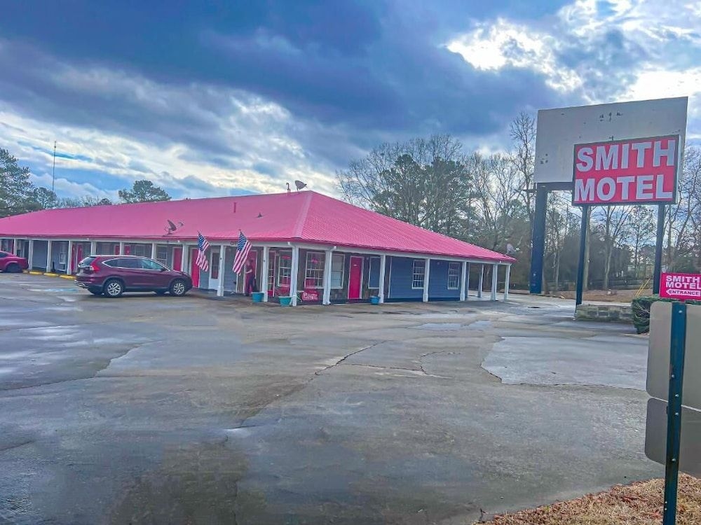 Smith Motel0