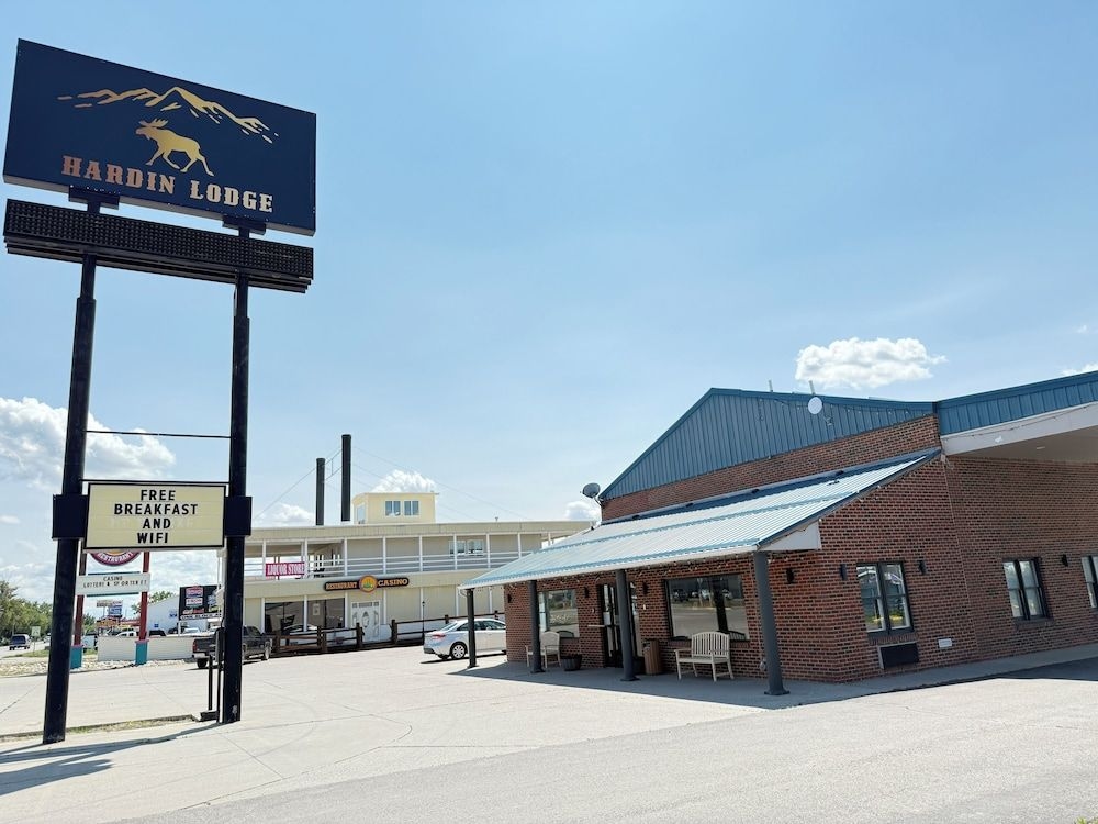 RODEWAY INN HARDIN2