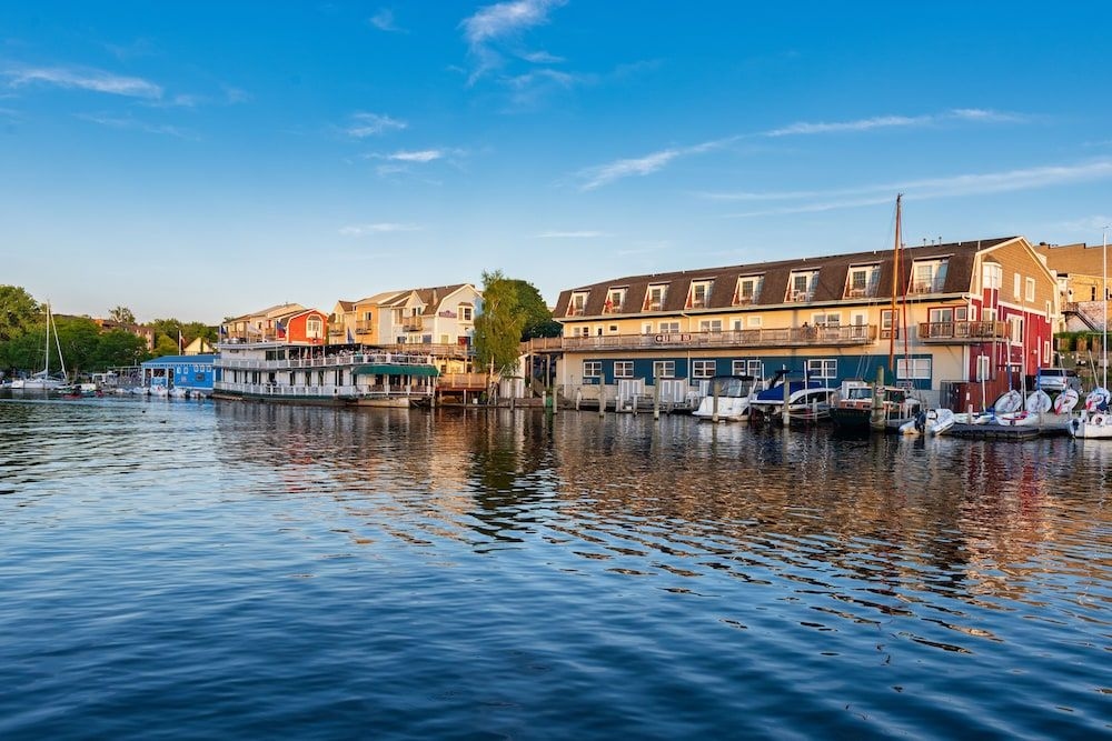 Old Harbor Inn1