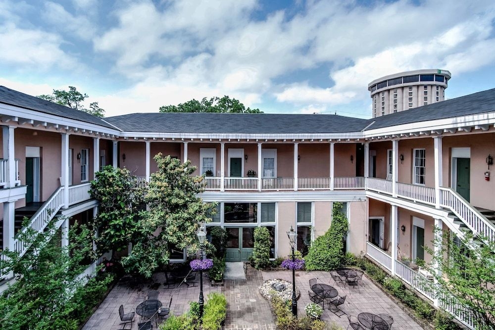 Malaga Inn0