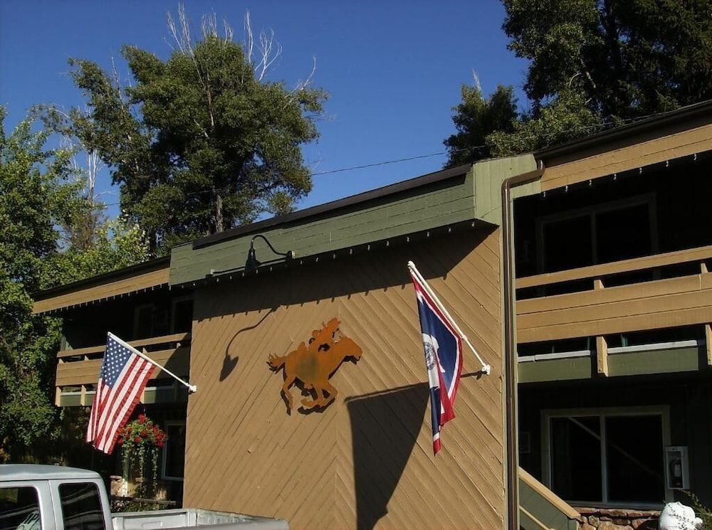 Pony Express Motel0