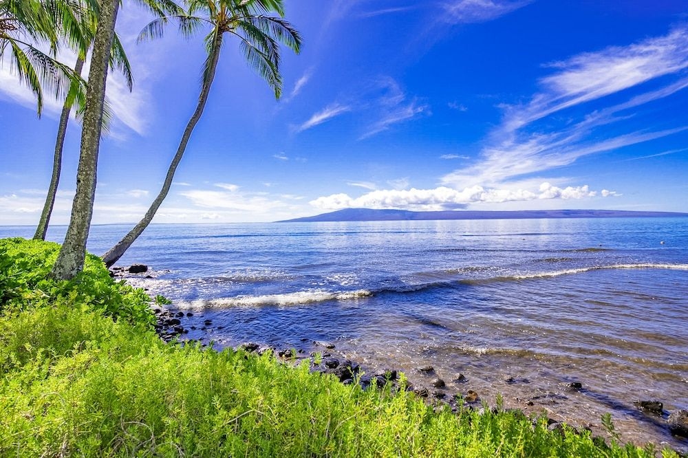 Molokai Vacation Properties - Wavecrest0