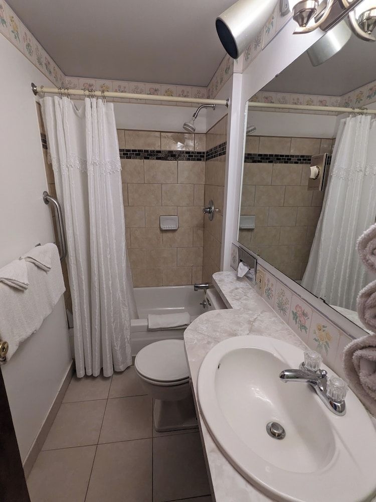 Bennington Motor Inn2