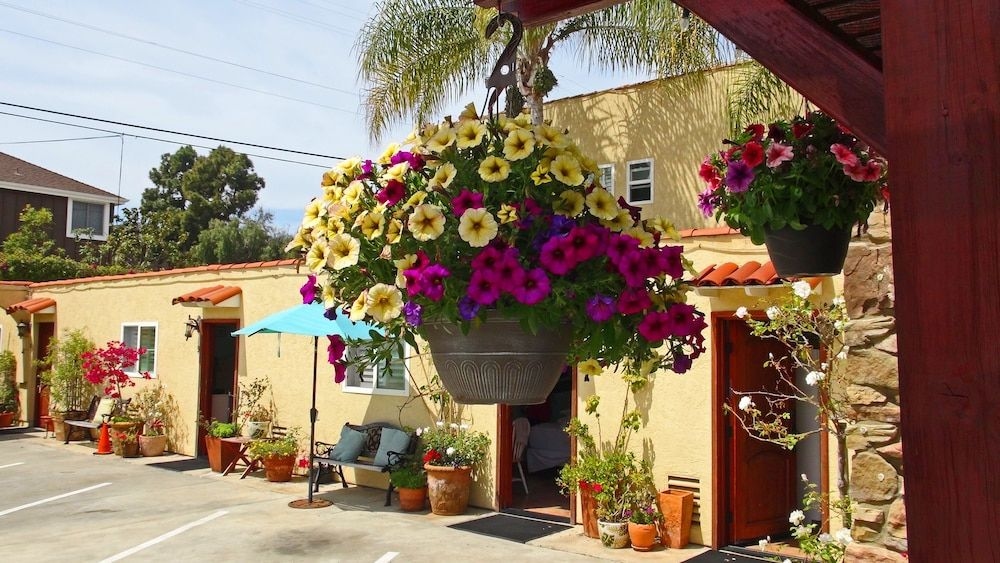 Leucadia Beach Inn2