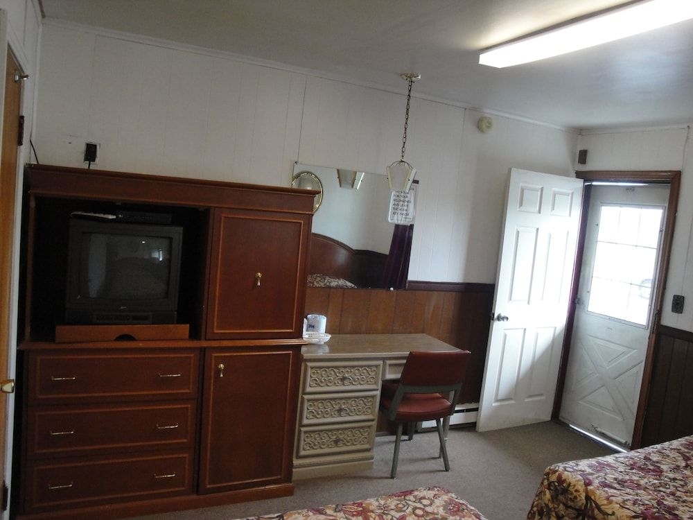 Jade Inn Motel4