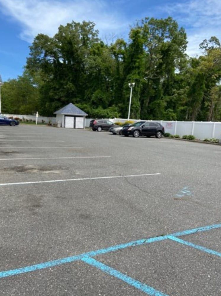 Studio Inn & Suites1