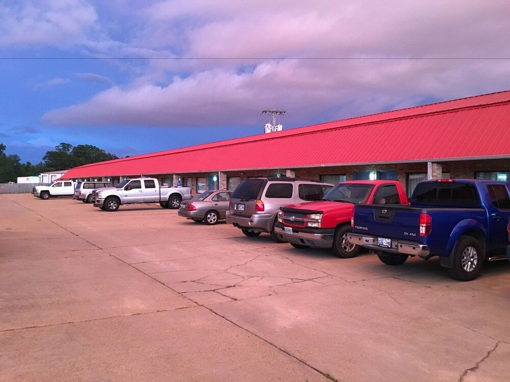 Western Motel1