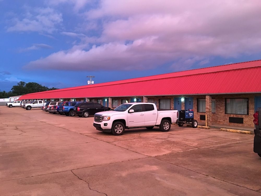 Western Motel2