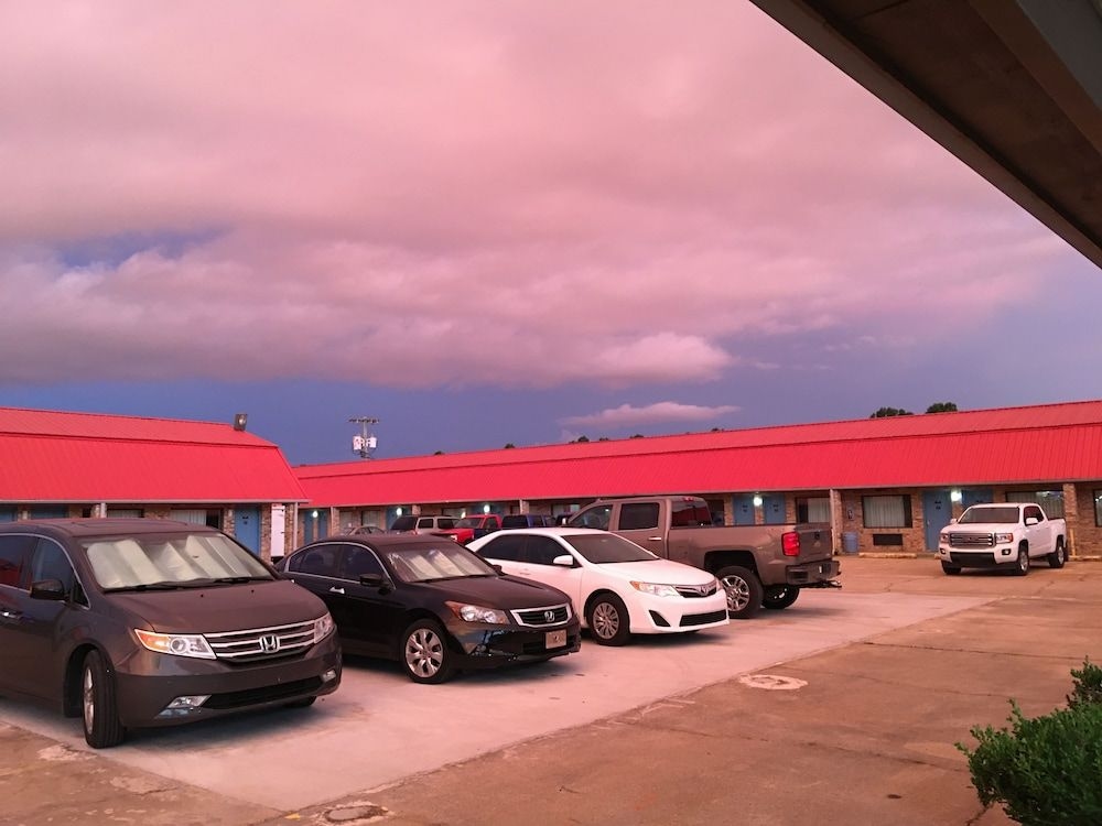 Western Motel0