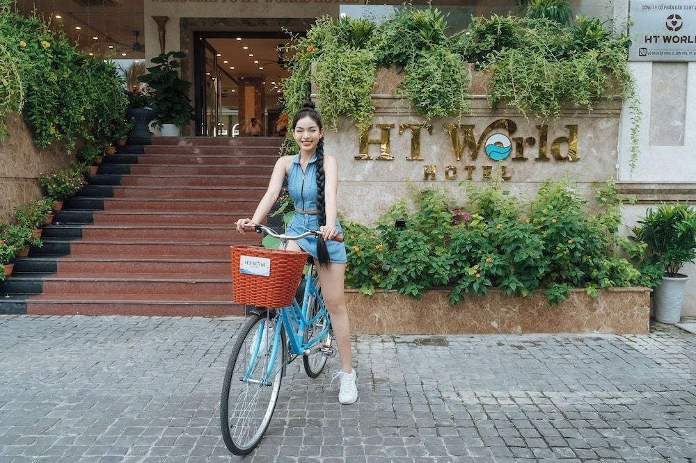 Sea Front Hotel3