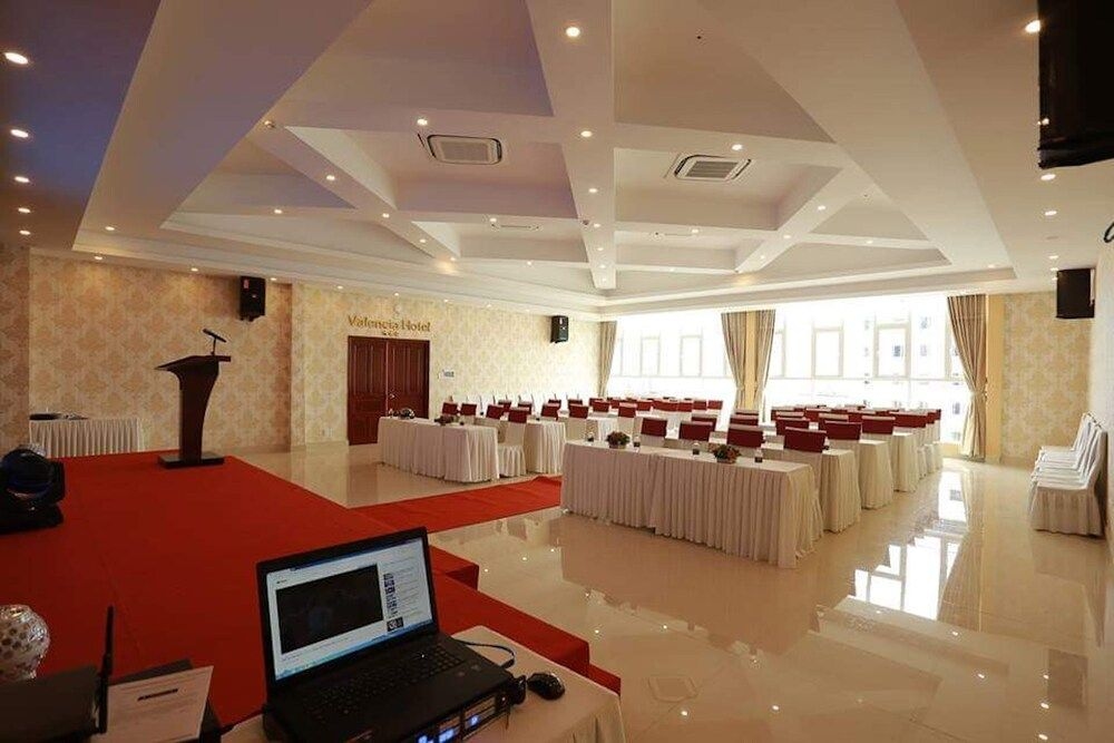 VALENCIA HOTEL3