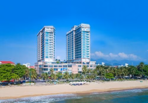 โรงแรมไดมอนด์ เบย์ (Diamond Bay Hotel)4