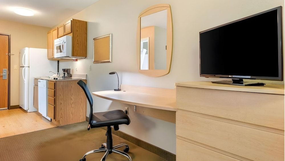 Suburban Extended Stay Hotel3