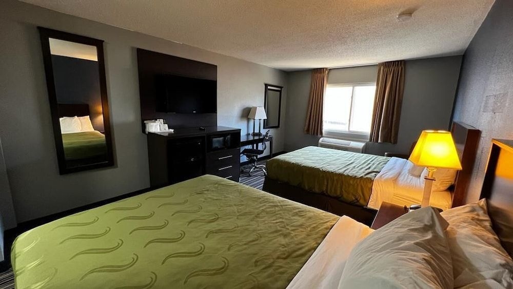 Quality Inn2