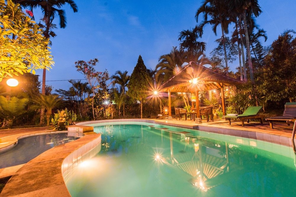 Puri Asri Villa4