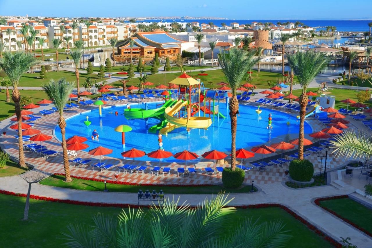 Dana Beach Resort0