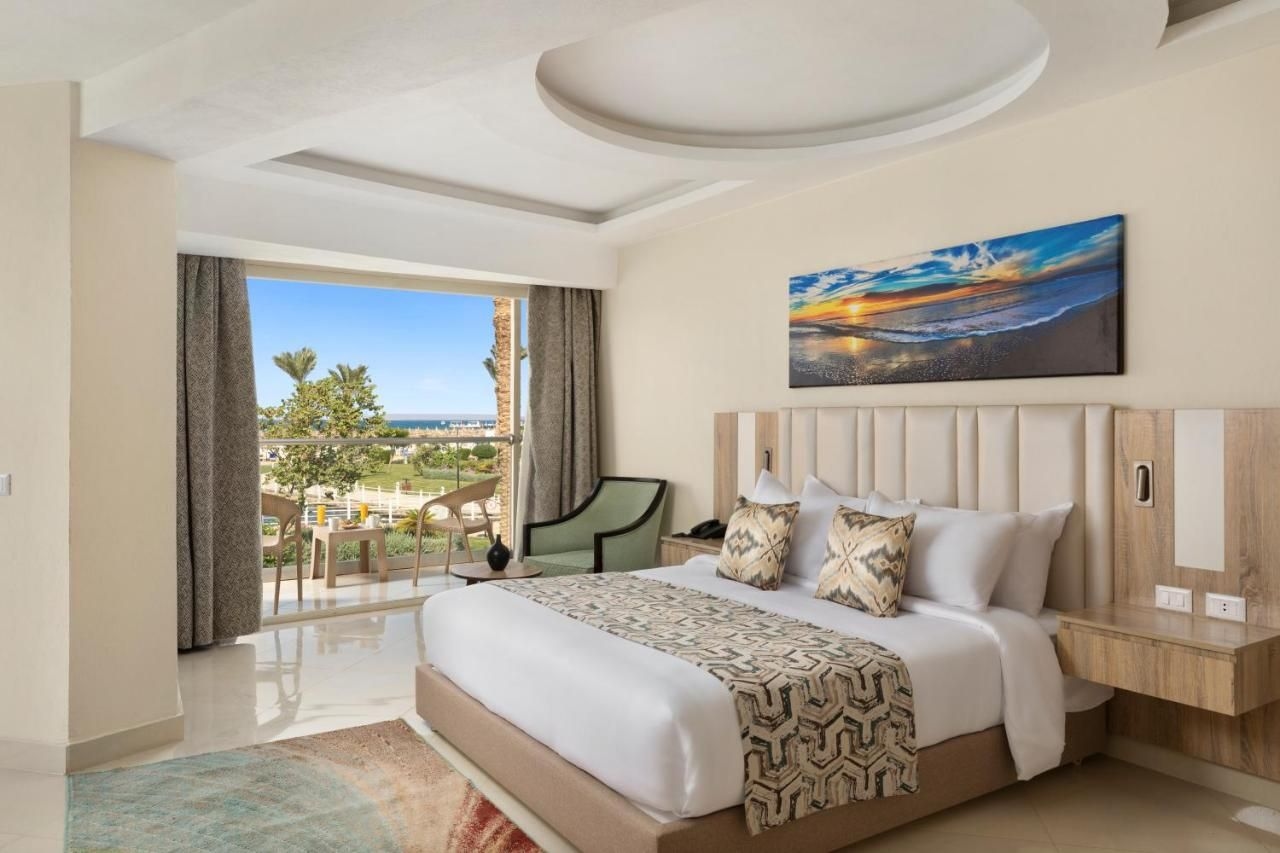 Dana Beach Resort1
