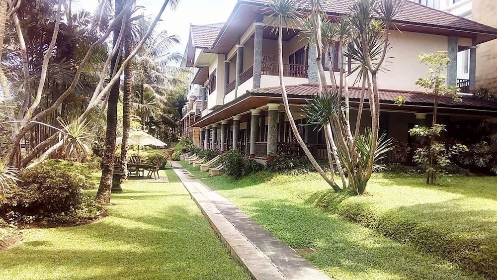 The Oxalis Regency Hotel3
