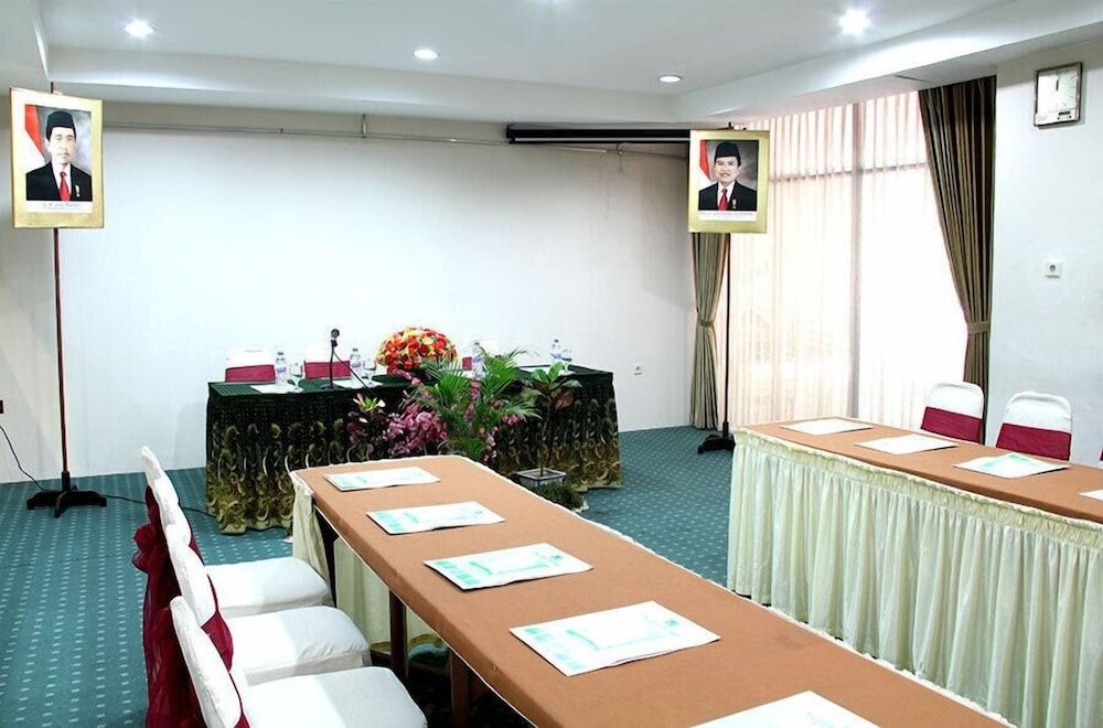 New Grand Park Hotel4