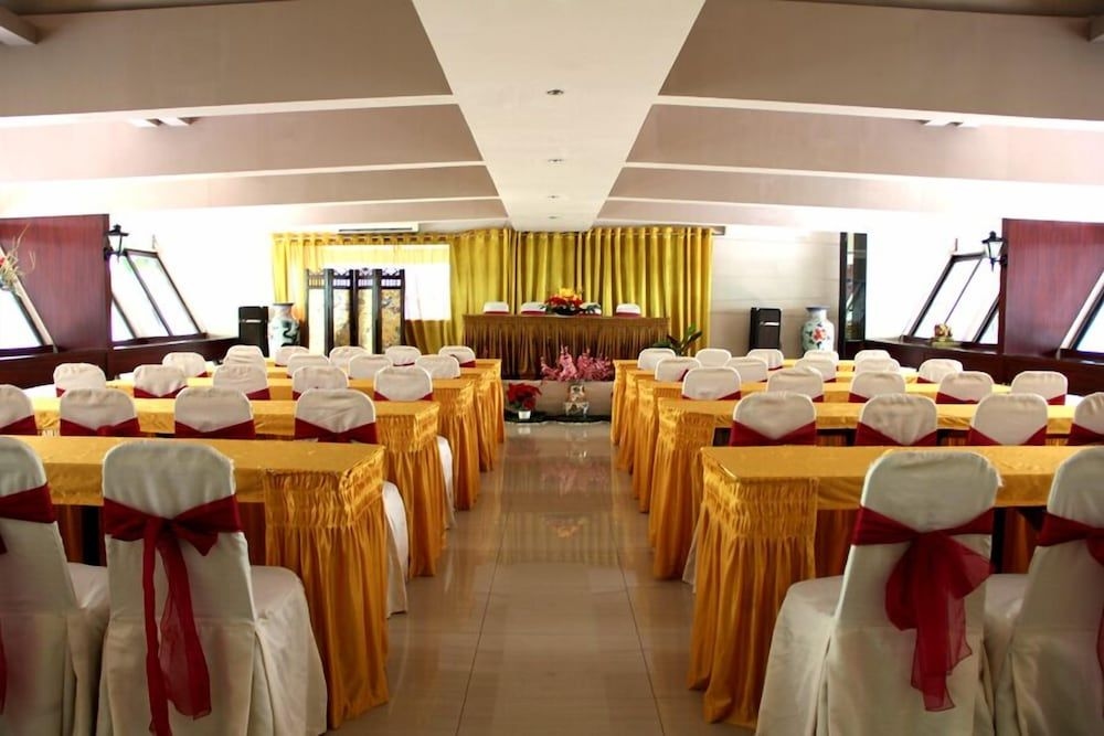 New Grand Park Hotel3