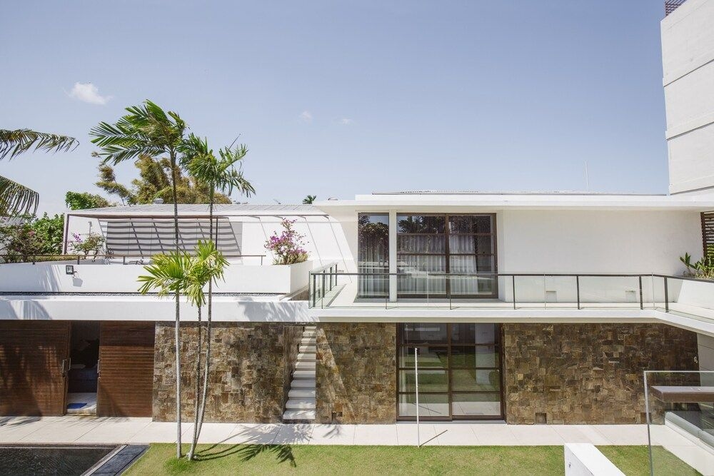 Villa Aqua Seminyak4