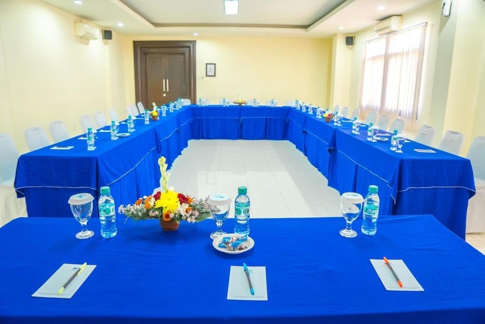 โรงแรมภูริอายุ (Hotel Puri Ayu)3