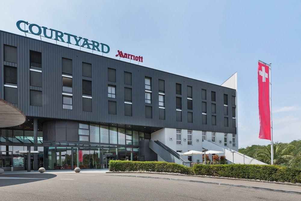 Courtyard by Marriott Basel2