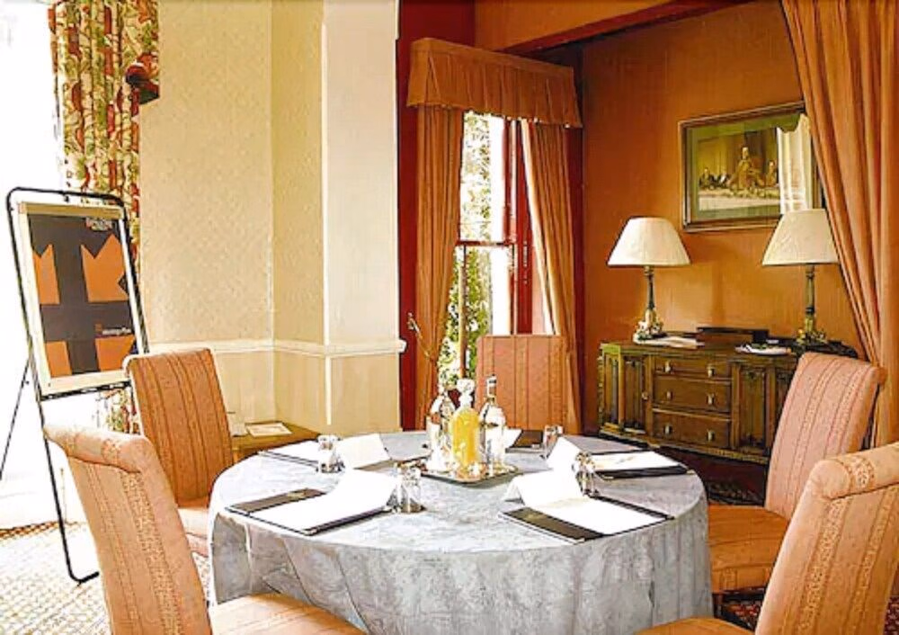 Coulsdon Manor2