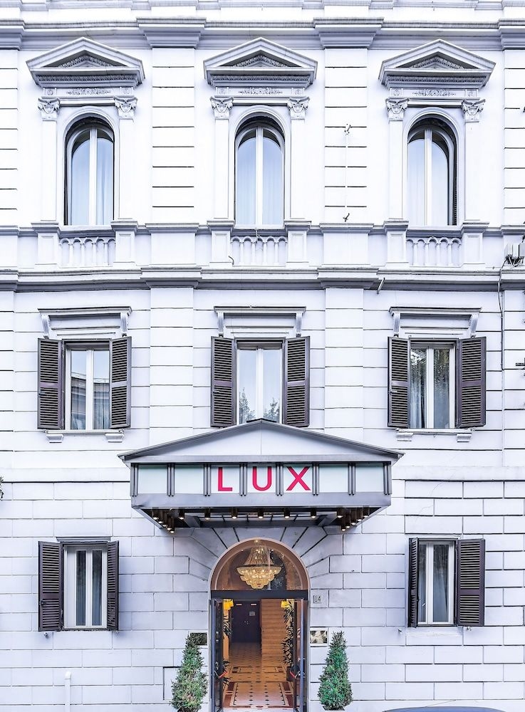 Lux0