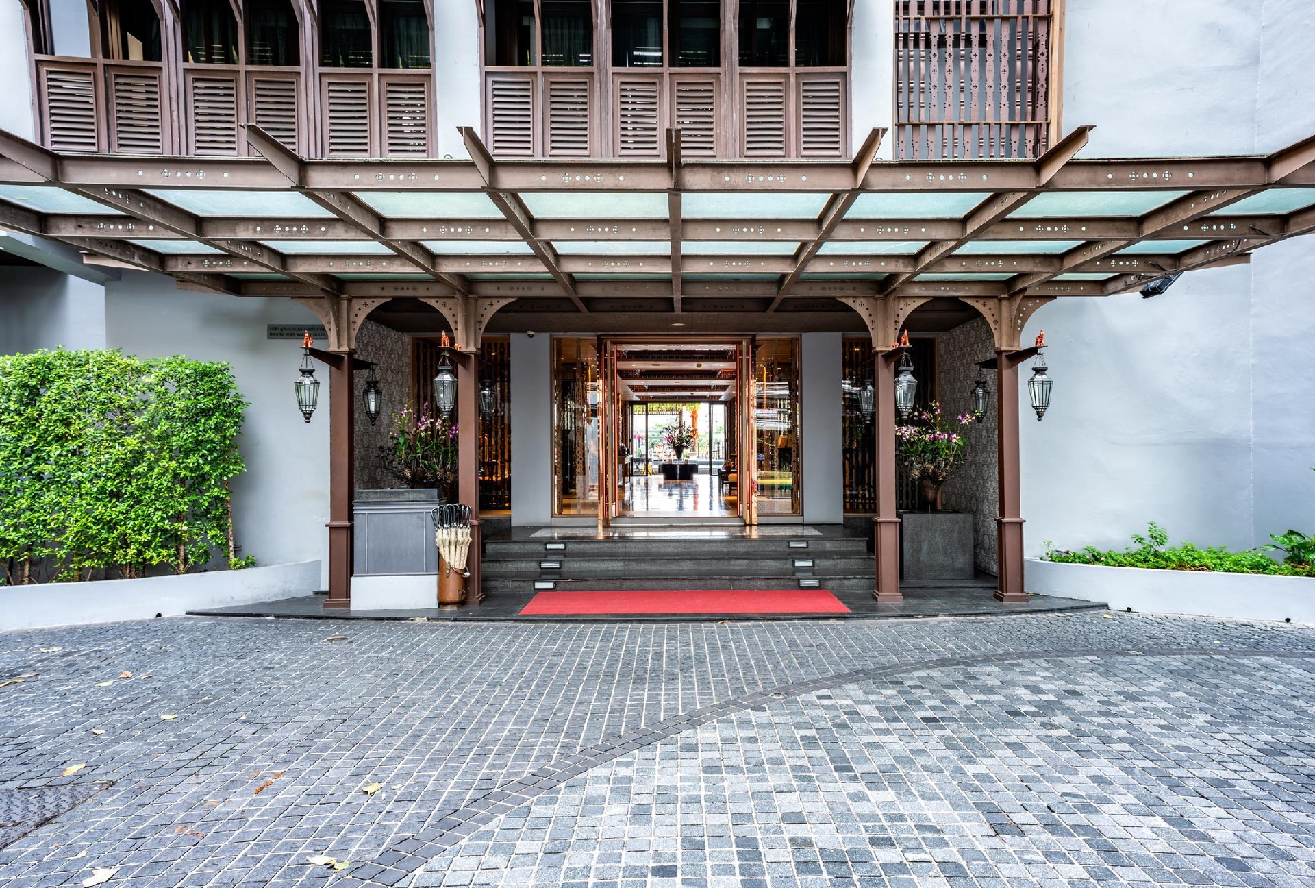 โรงแรมริวา เซอย่า กรุงเทพฯ (Riva Surya Bangkok Hotel)1