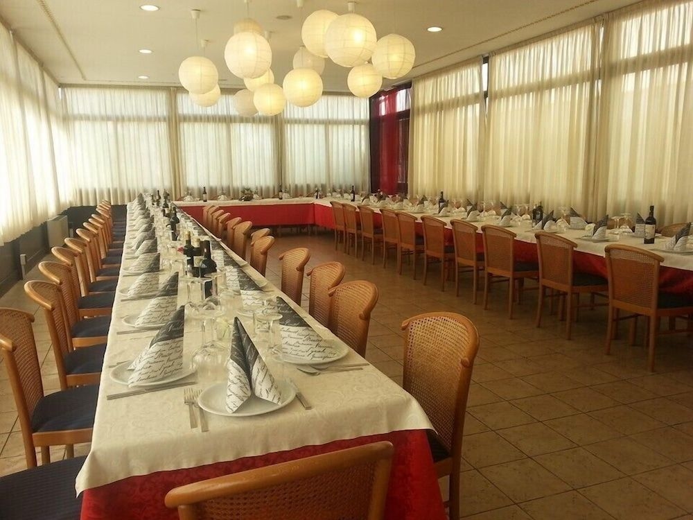 Hotel Cavalieri del Tau2