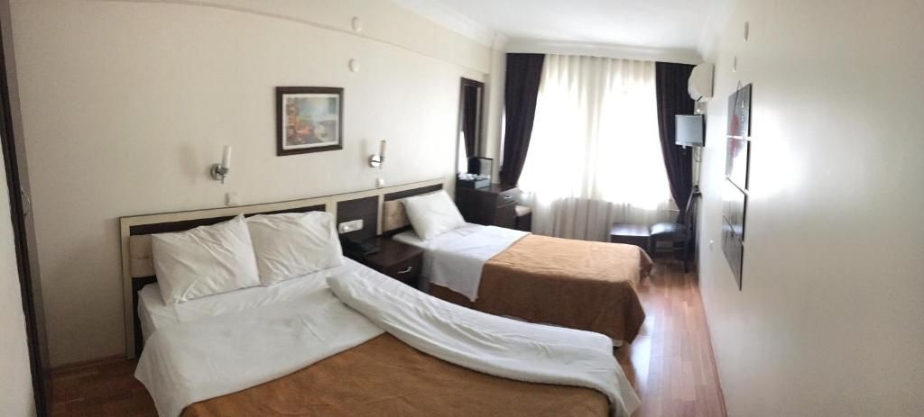 Hotel Grand Mark0