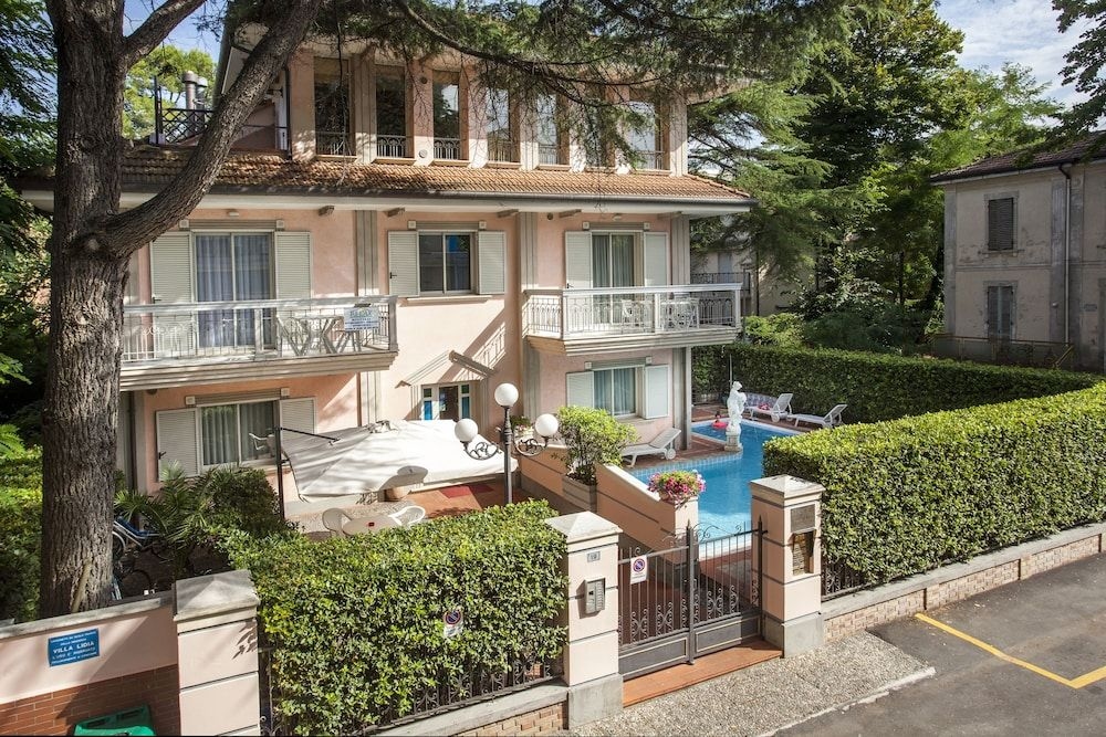 Villa Lidia0