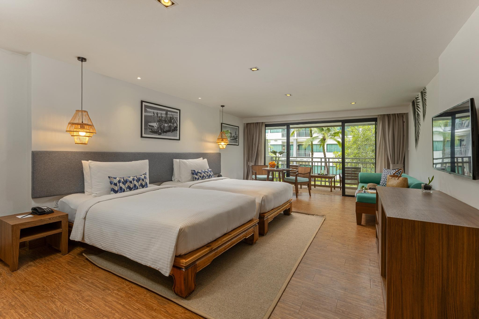 เอาท์ริกเกอร์ เขาหลัก บีช รีสอร์ต (Outrigger Khao Lak Beach Resort)1